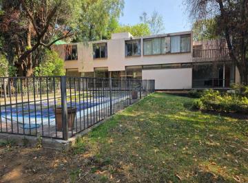 Casa de 5 habitaciones, Alvaro Obregón · Casa en Renta en Jardines del Pedregal