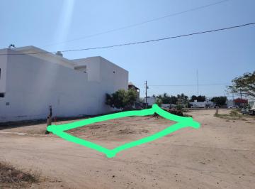 Terreno / Lote , Bahía de Banderas · Venta de Terreno Colindante a Áreas Verdes del Fraccionamiento