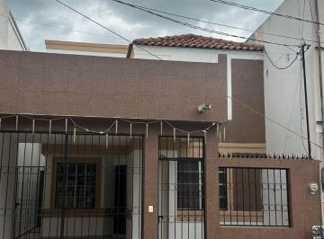 Casa de 3 habitaciones, Guadalupe · Casa en Renta en Jardines de Andalucía, Guadalupe, Nuevo León