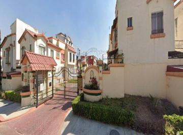 Casa de 2 habitaciones, Tecámac · Casa en Venta en Villas del Real, Tecámac, Estado de Mexico
