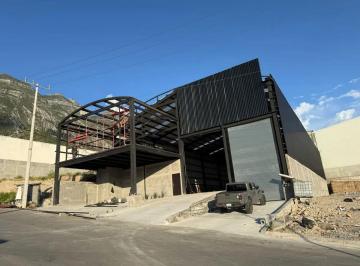 Nave industrial · 1200m² · Bodega Nueva en Renta o Venta en Parque en Santa Catarina Nl