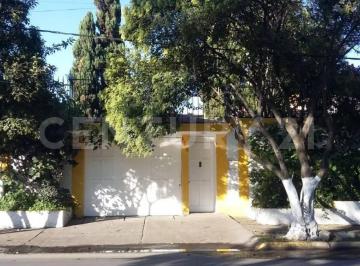 Casa · 567m² · 3 Recámaras · 3 Estacionamientos · Casa en Venta en Canal de Chalco Iztapalapa
