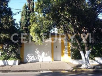 Casa · 567m² · 3 Recámaras · 3 Estacionamientos · Casa en Venta en Chalco