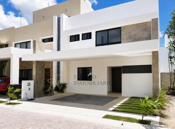 Casa en condominio de 4 habitaciones, Benito Juárez · Casa en Venta en Cancún Río Residencial 4 Recámaras
