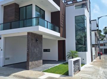 Casa de 3 habitaciones Venta MN 3,185,000 · Nueva Esquina3 Recamaras Fracc. Santa Maria, cerca Centro y Aurrera