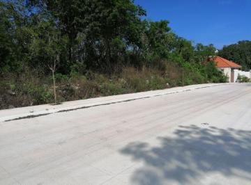 Terreno / Lote , Solidaridad · Terreno en Venta con Excelente Ubicacion a Unas Calles de Plaza Centro Maya