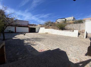 Terreno / Lote · Salon de Fiestas y Terreno en Venta