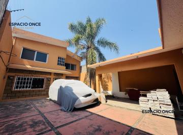 Casa · 220m² · 5 Recámaras · 4 Estacionamientos · Casa en Pueblo Ahuatepec