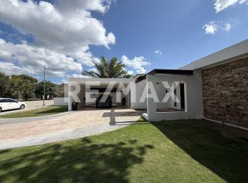 Casa · 357m² · 4 Recámaras · 2 Estacionamientos · Venta de Casa de Una Sola Planta en La Rejoyada, Mérida Yucatán - (4)