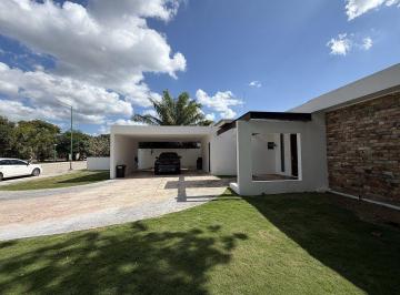 Casa · 357m² · 4 Recámaras · 2 Estacionamientos · Venta de Casa de Una Sola Planta en La Rejoyada, Mérida Yucatán - (4)