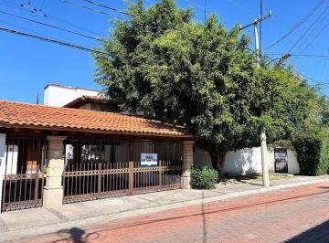Casa de 3 habitaciones, Querétaro · Casa en Venta en Privada Jurica