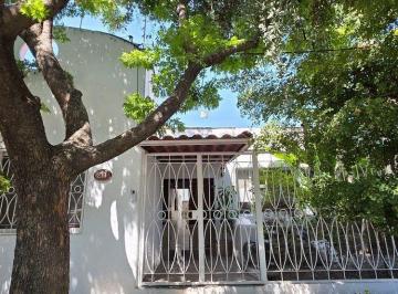 d2bcf10f2140707a3acdfcf898e1ad52196915e358e098d8c08d472af880a614 · Casa en Venta, Cd. Granja, Zapopan