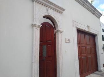 Casa · 4 Recámaras · Casa Colonial en Renta en Mérida