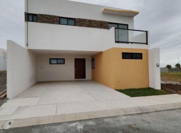 Casa · 170m² · 3 Recámaras · Casa - Fraccionamiento Lomas de La Rioja