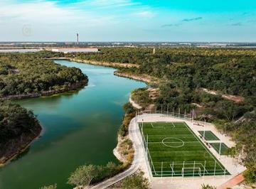 Terreno / Lote · 1210m² · Terreno en Venta a Unos Minutos del Aeropuerto de Cancun C3808