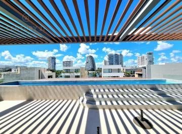 Casa · 800m² · 4 Recámaras · 6 Estacionamientos · Casa de Lujo en Venta en Marina Puerto Cancún con Roof Top y Piscina C3807