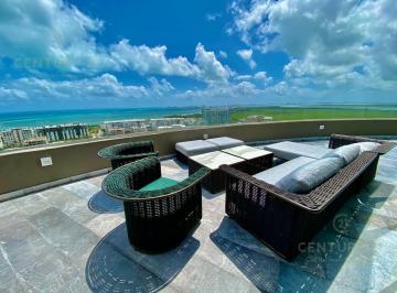 Departamento · 250m² · 3 Recámaras · 3 Estacionamientos · Departamento en Venta en Shark Tower con Vista Al Mar y a Puerto Cancún C4000