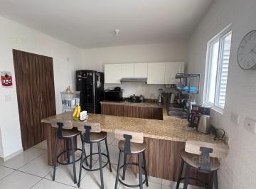 Casa · 174m² · 3 Recámaras · Casa en Renta en Cancún, Jardines del Sur 6, C4025