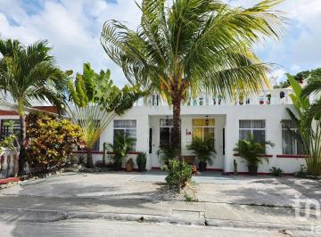 Casa · 180m² · 5 Recámaras · 2 Estacionamientos · Casa Doble y un Estudio Todo Amueblado
