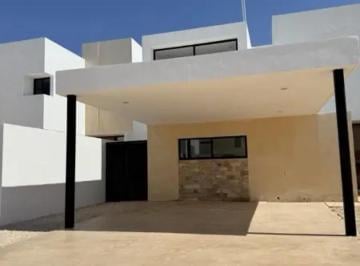 Casa en condominio · 207m² · 4 Recámaras · 2 Estacionamientos · Casa en Venta, Residencial Gran Cielo Antes Almena