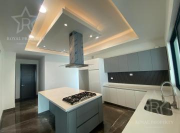 Casa · 450m² · 3 Recámaras · 2 Estacionamientos · Casa en Granadas