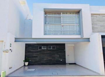 Casa de 2 habitaciones, Aguascalientes · Casa en Venta en Villa Teresa Al Norte de Aguascalientes