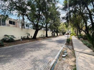 Casa de 4 habitaciones, Zapopan · Casa Venta Bugambilias Country