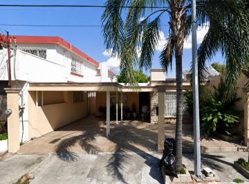 Casa · 183m² · 3 Recámaras · 1 Estacionamiento · Casa en Venta en Mitras Centro, Monterrey, N. L.
