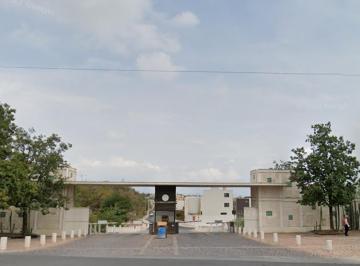 Casa · 240m² · 5 Recámaras · 2 Estacionamientos · Casa en Venta Cumbrescondido, Cumbres 4to. Sector