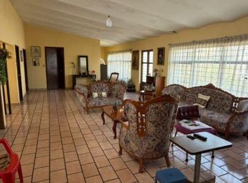 Casa de 4 habitaciones, Zapopan · Casa en Venta o Renta en Tabachines
