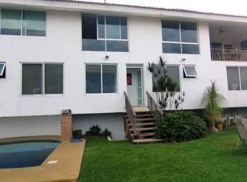 Casa · 205m² · 4 Recámaras · 2 Estacionamientos · Casa en Fracc. con Vigilancia. Rancho Tetela