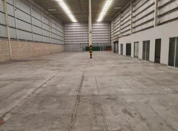 Bodega comercial , Benito Juárez · Bodega Comercial de 1500 m². con Oficina 100 m² en Renta en Alfredo V. Bonfil