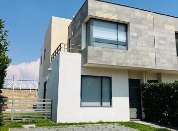 Casa en condominio de 2 habitaciones, Calimaya · Casa en Renta Modelo Capri Dentro de Privada