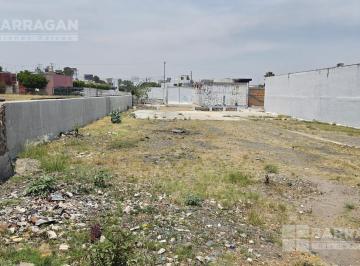 Terreno / Lote · 844m² · Terreno en Venta Sobre Av Luis Pasteur