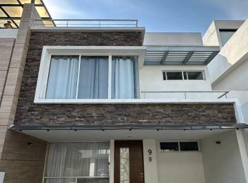 Casa en condominio de 4 habitaciones, San Andrés Cholula · Morillotla, Cerca de Udlap