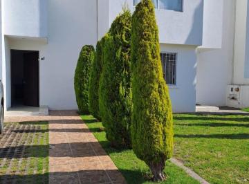 Casa · 112m² · 3 Recámaras · 2 Estacionamientos · Casa 3 Recamaras, en Vistas Altozano