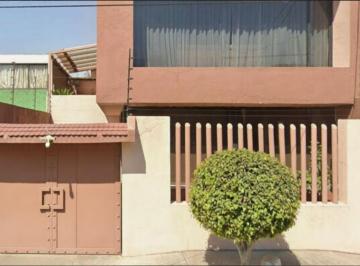 Casa de 3 habitaciones, Iztacalco · Casa en Venta en Militar Marte, Alcaldía Iztacalco, 3 Recamaras, Cdmx