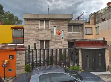 Casa de 3 habitaciones, Naucalpan de Juárez · Casa en Venta en Fraccionamiento Lomas Verdes Naucalpan Estado de México
