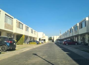 cf7a7263c00f1f6cf48cab71ea28dd71c9171f7af627bed38a42116b47af4c01 · Casa en Renta/venta en Terranova, Corregidora, Querétaro