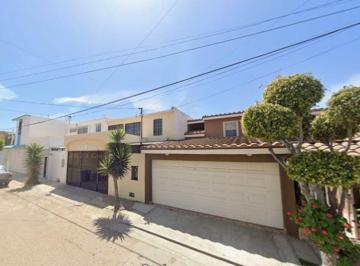 Casa de 4 habitaciones, Tijuana · Casa en Venta en Colonia Playas de Tijuana, Playas Coronado, Tijuana, B. C.