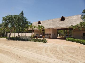 Terreno / Lote · 860m² · Lotes en Venta en Bonito Residencial en Xpu - Ha Riviera Maya P2524