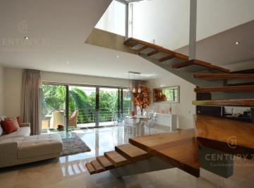 Departamento · 253m² · 2 Recámaras · 1 Estacionamiento · Lujoso PH en Venta 2 Hab Via 38 Playa del Carmen P1131