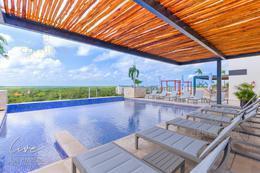 Departamento · 204m² · 2 Recámaras · 1 Estacionamiento · En Venta Departamento en Cancún con Acceso a La Playa C3085