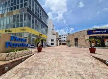 Oficina · 66m² · 1 Estacionamiento · En Renta Oficina Plaza Paraiso, Av 10, Playa del Carmen P3755