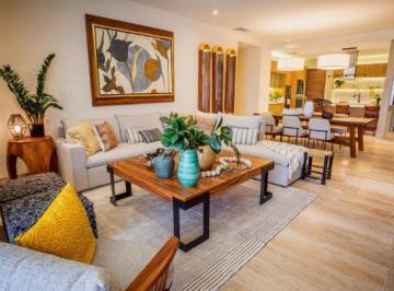Departamento · 182m² · 3 Recámaras · 2 Estacionamientos · Venta de Departamento Cerca de Av Kabah C3790