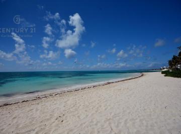 Casa · 488m² · 2 Recámaras · 2 Estacionamientos · Casa en Playa Paraiso en Venta en Playa del Carmen P4030