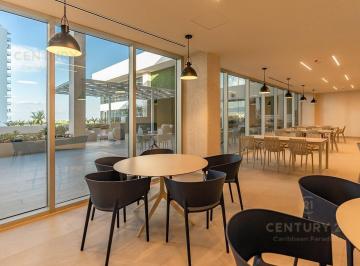 Oficina · 231m² · Oficina Comercial en Renta en Puerto Cancún | con Vista Panorámica | C3902