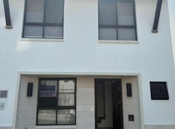 Casa de 3 habitaciones, Querétaro · Venta Casa Nueva Querétaro Residencial Refugio