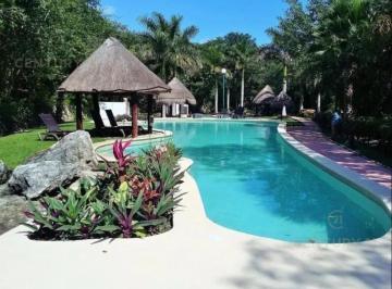 Terreno / Lote · 185m² · Lote Residencial en Venta en Puerto Morelos | Terreno en Esquina Cerca del Mar Caribe | C4040