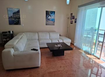 Departamento · 235m² · 3 Recámaras · 1 Estacionamiento · Ortunidad de Inversión Penthouse 3 Rec Centro, Pasos de La Playa P4369